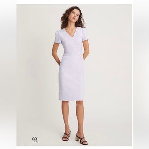 NWT Ann Taylor Crosshatch Puff Sleeve
Sheath Dress in Purple size 4